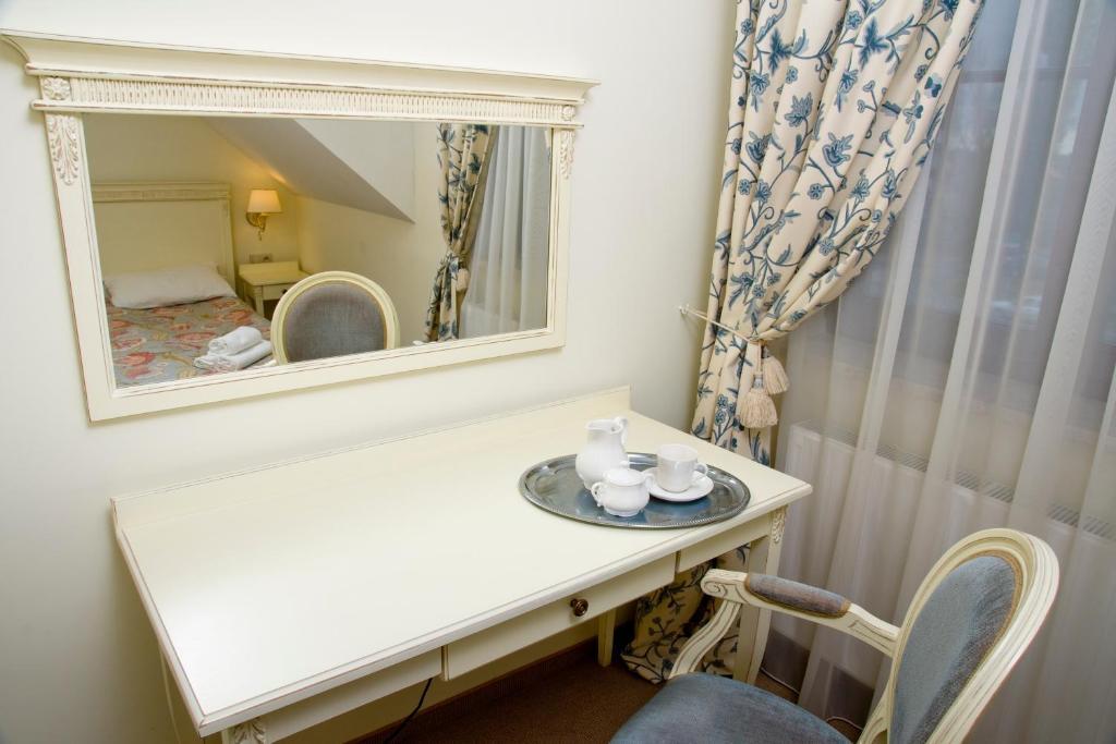 Villa Estera - Hotel & Restauracja Michalowice  Room photo